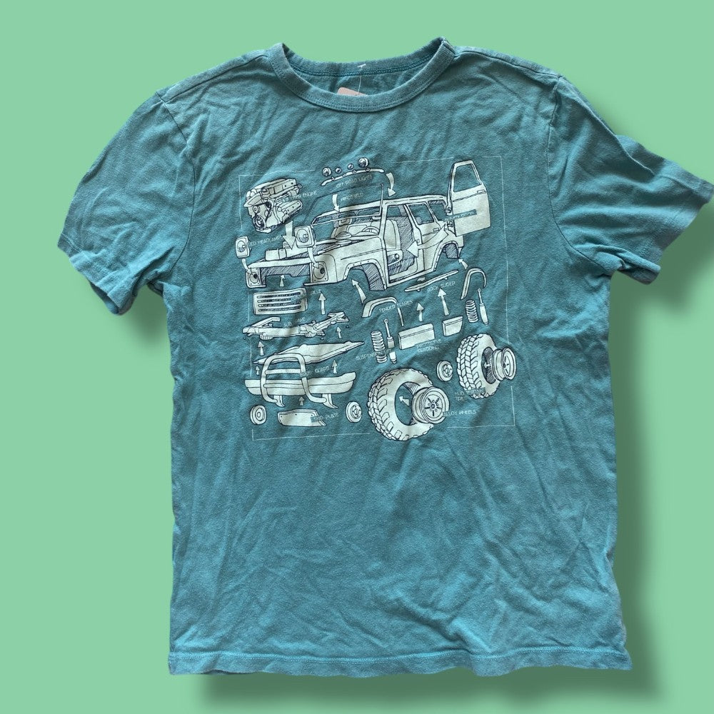 gap tshirt fits 12y