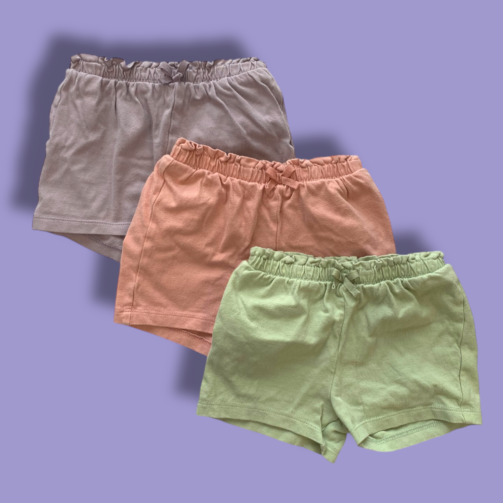 *as is-marks*H&amp;M Set of 3 Shorts 12-18m