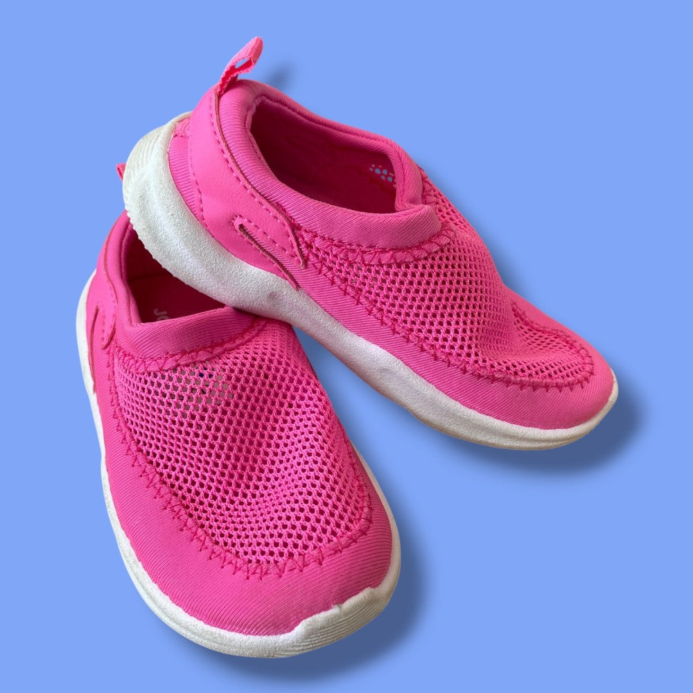 joe fresh water shoe 6/7