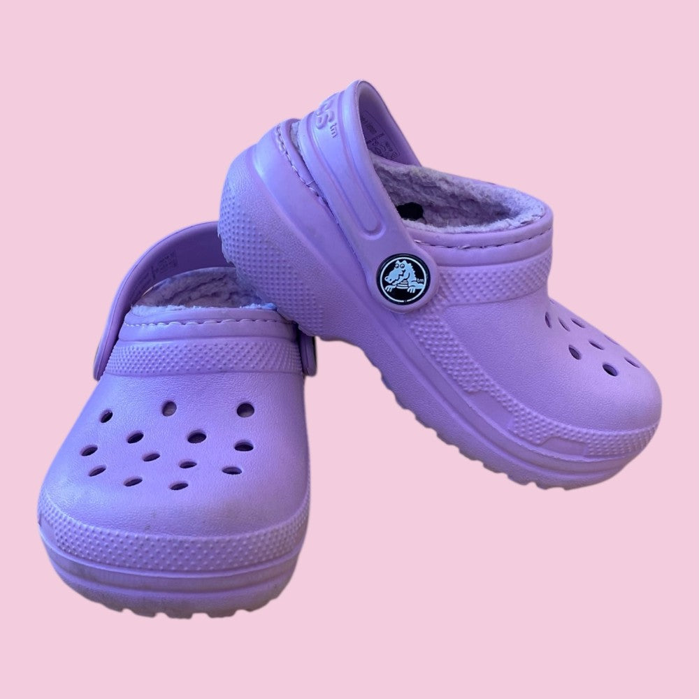 purple crocs 6.0