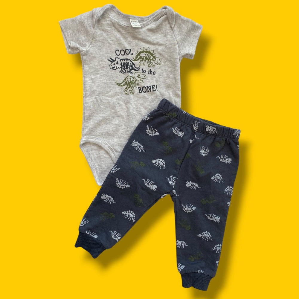 pl baby dino set 12m