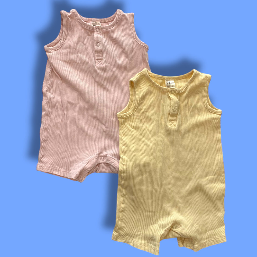 H&amp;M Set of 2 Rompers 12-18m