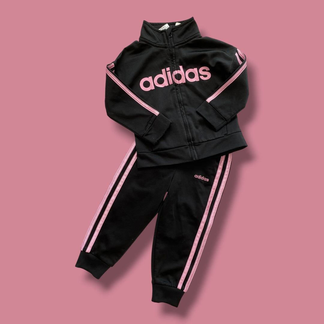Black  adidas 2 piece set, 2y