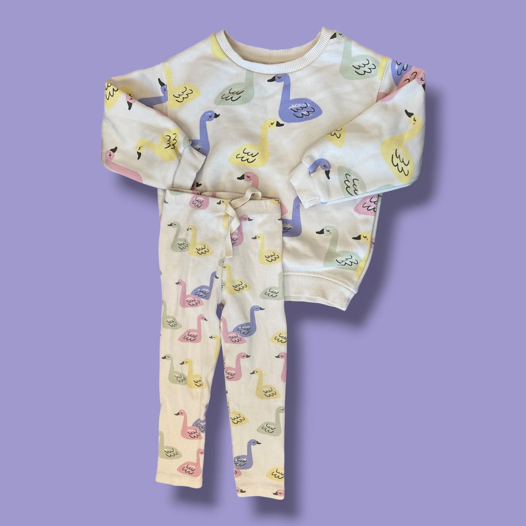 white Zara flamingo pattern set, 2-3Y