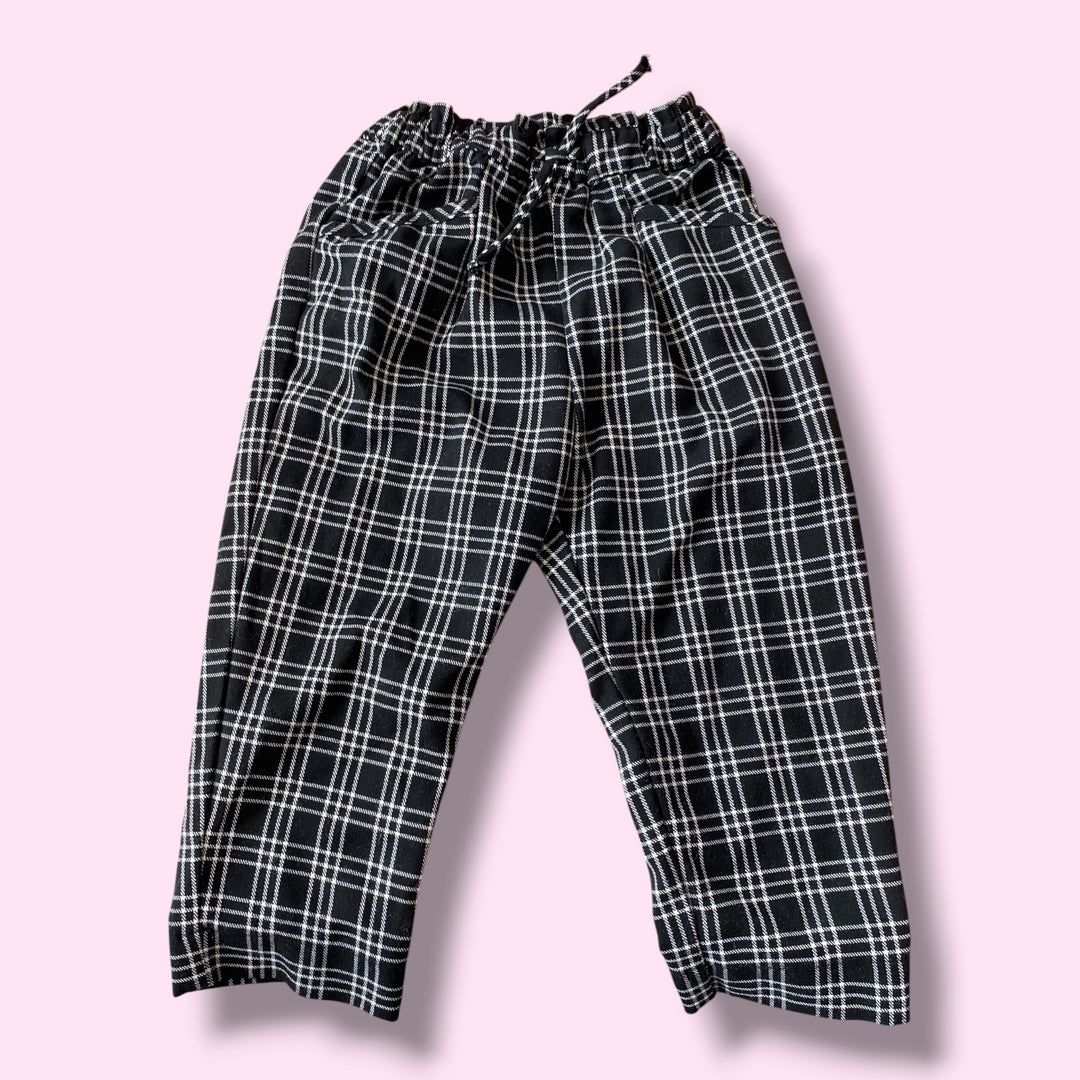 Black Zara plaid pants, 3-4Y