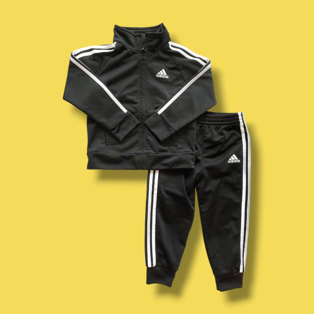 Black Adidas 2 piece set, 24m