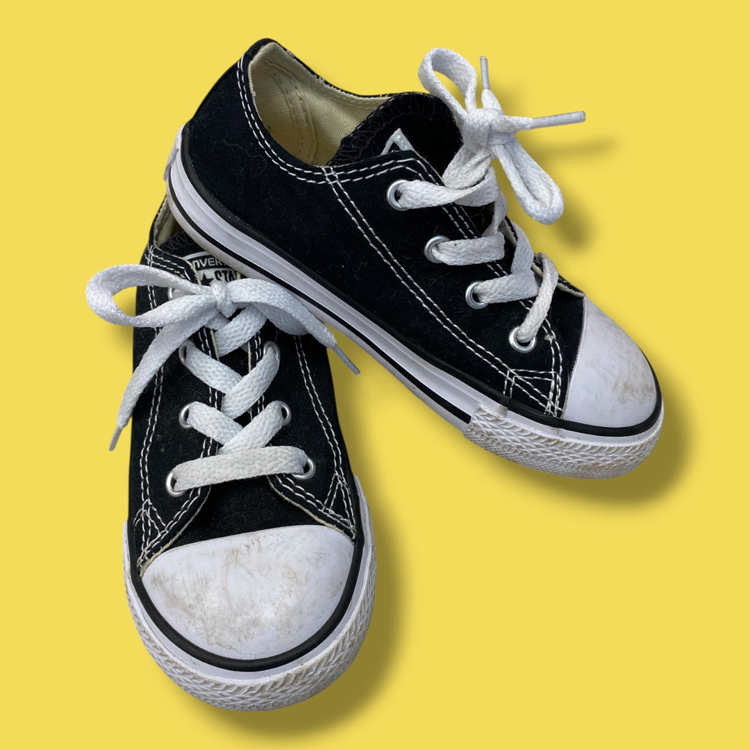 black converse sneaker, 9.0