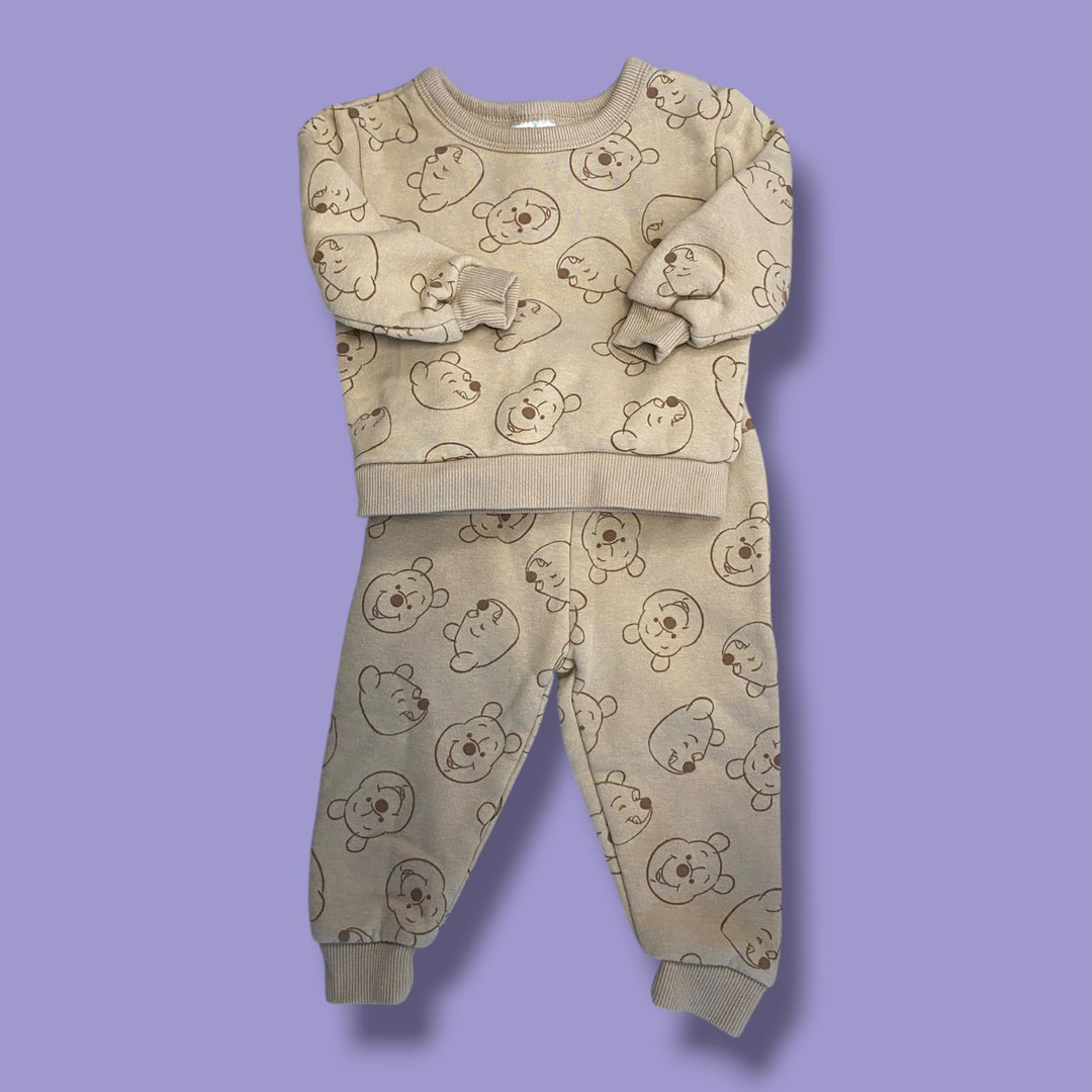 Brown Disney 2 piece set, 6m
