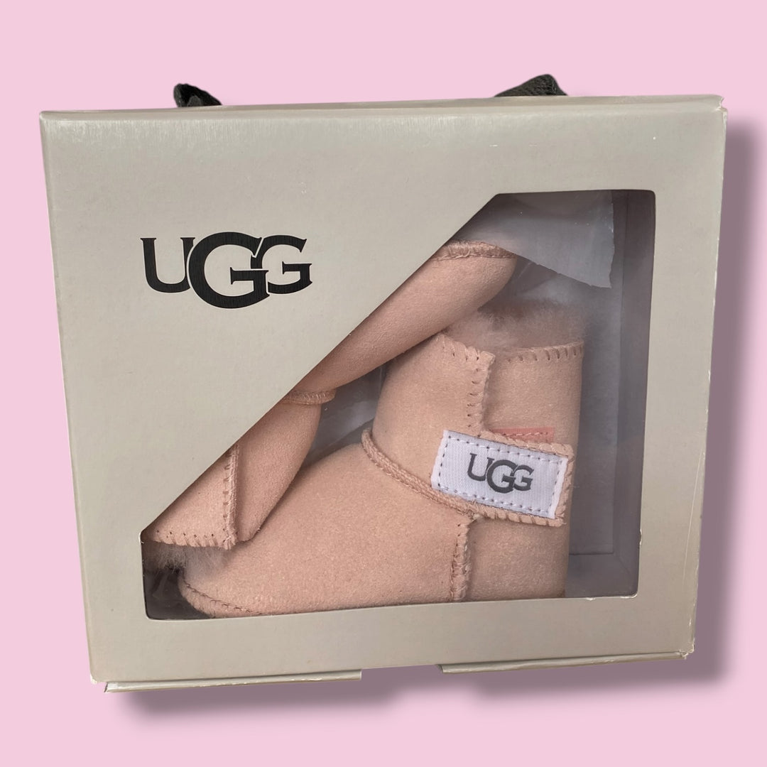 pink uggs boots, 3.0