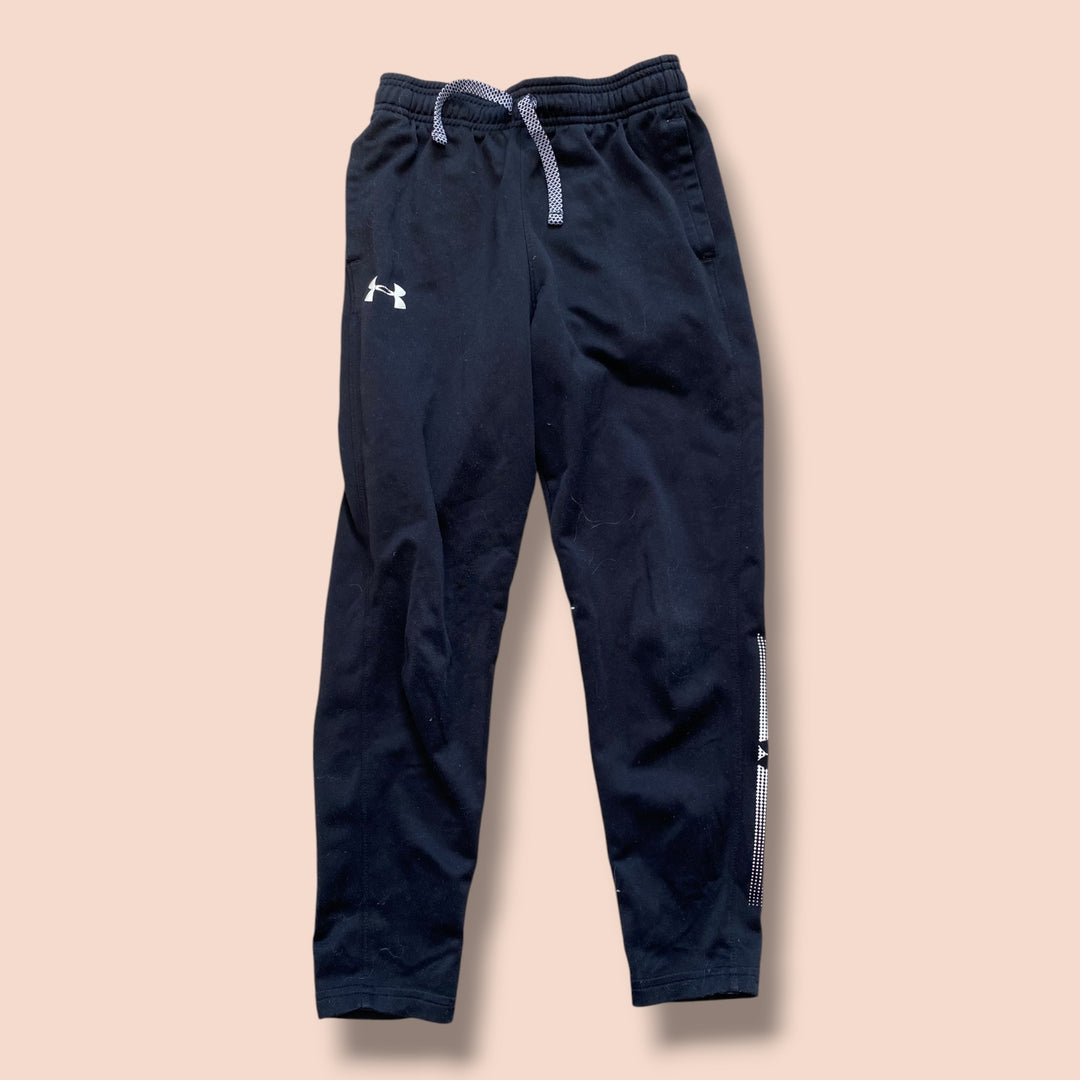 black Under Armor pants, 7-8y