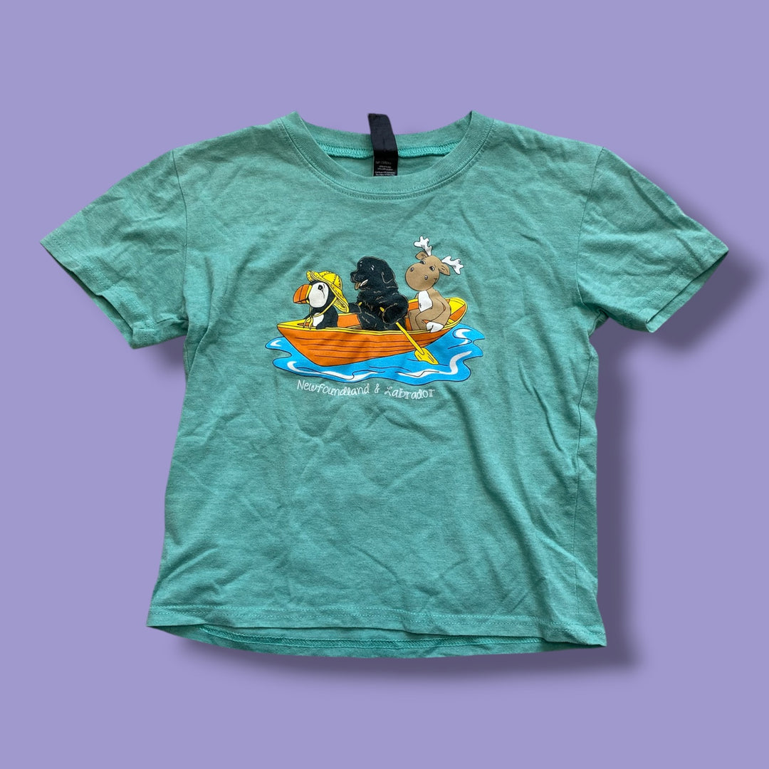 green newfoundland t-shirt, 5y