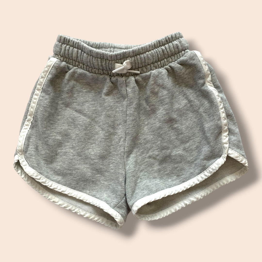 grey gap shorts, 4/5y