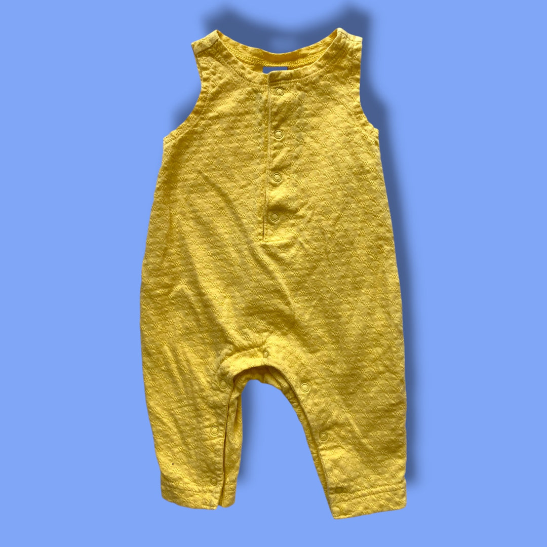 yellow Old Navy romper, 0-3m