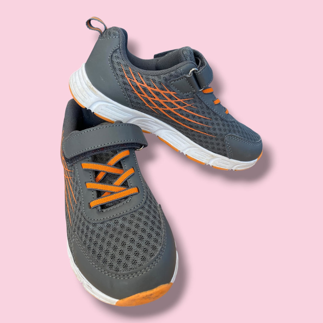 Grey Athletic Works Sneaker, 12.0