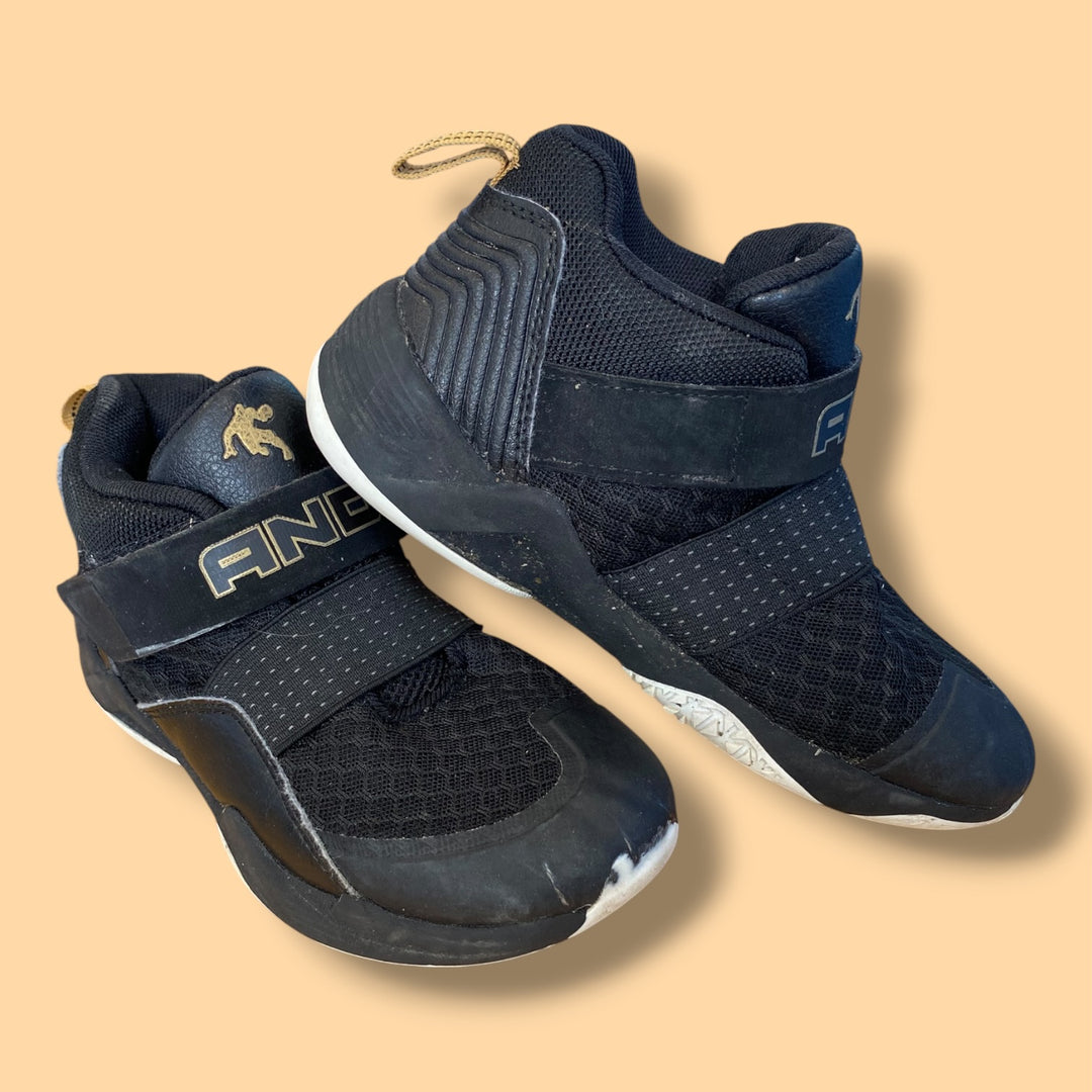 Black AIr Jordans High Tops, Big 1.0