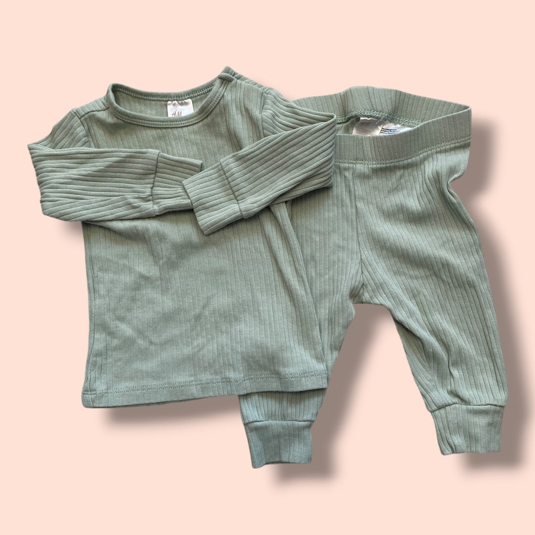 Green H&amp;M Ribbed Set, 3m