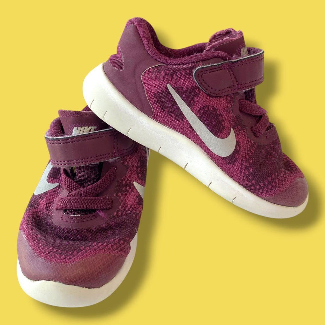 purple nike sneaker, 6.0