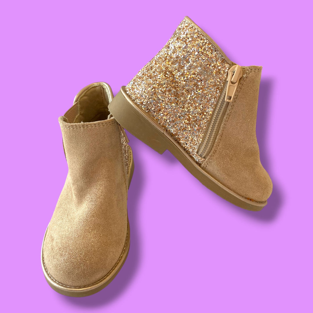 gold Maggie &amp; Zoe boot, 8.0