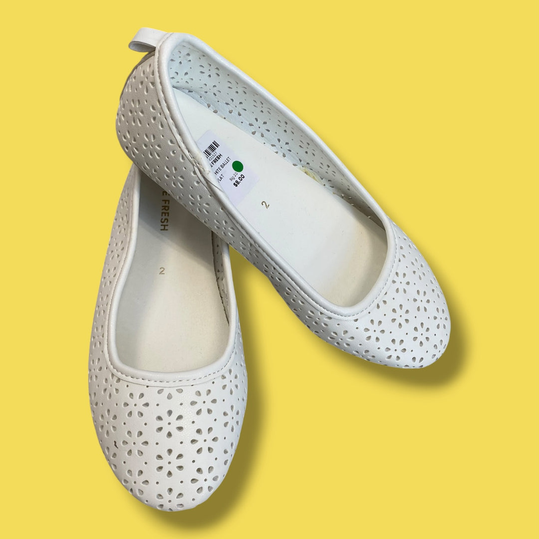 White Joe Fresh  Ballet Flat, Big 2.0