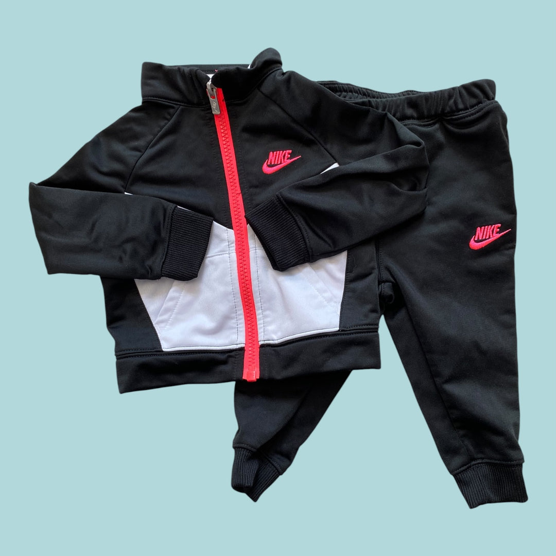 Black Nike Jogger Set, 9m