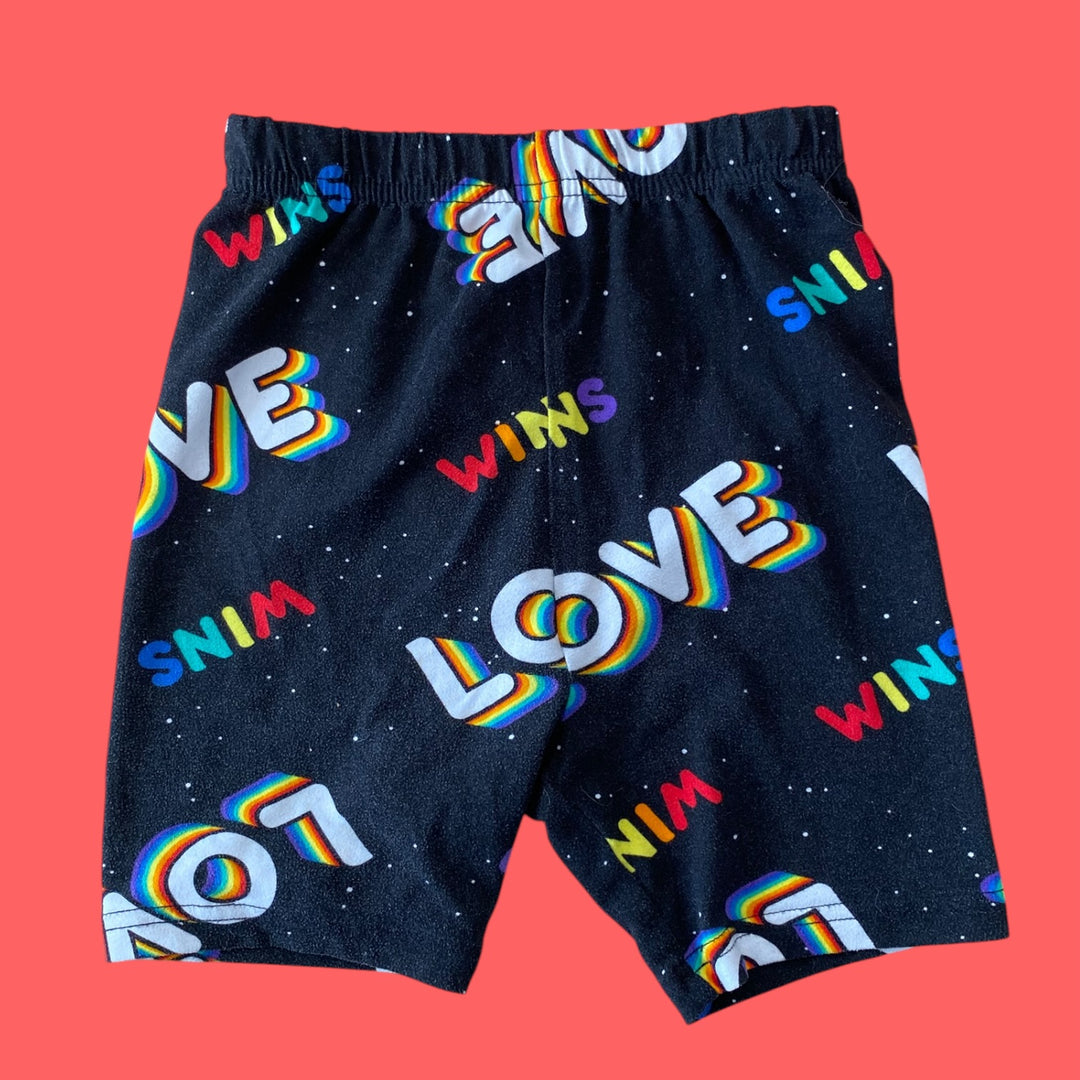 black George love wins shorts, 4Y