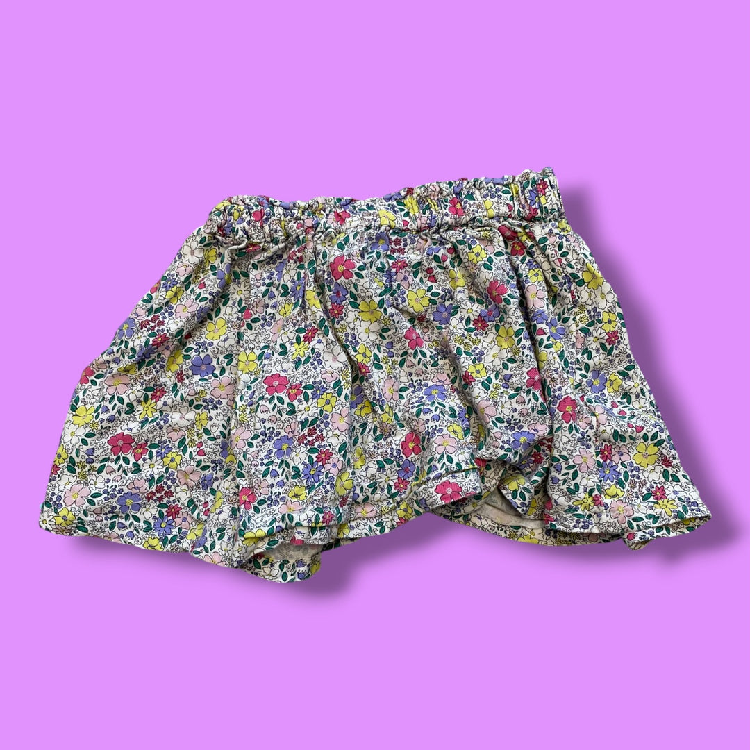 cream Old Navy floral skirt, 2Y