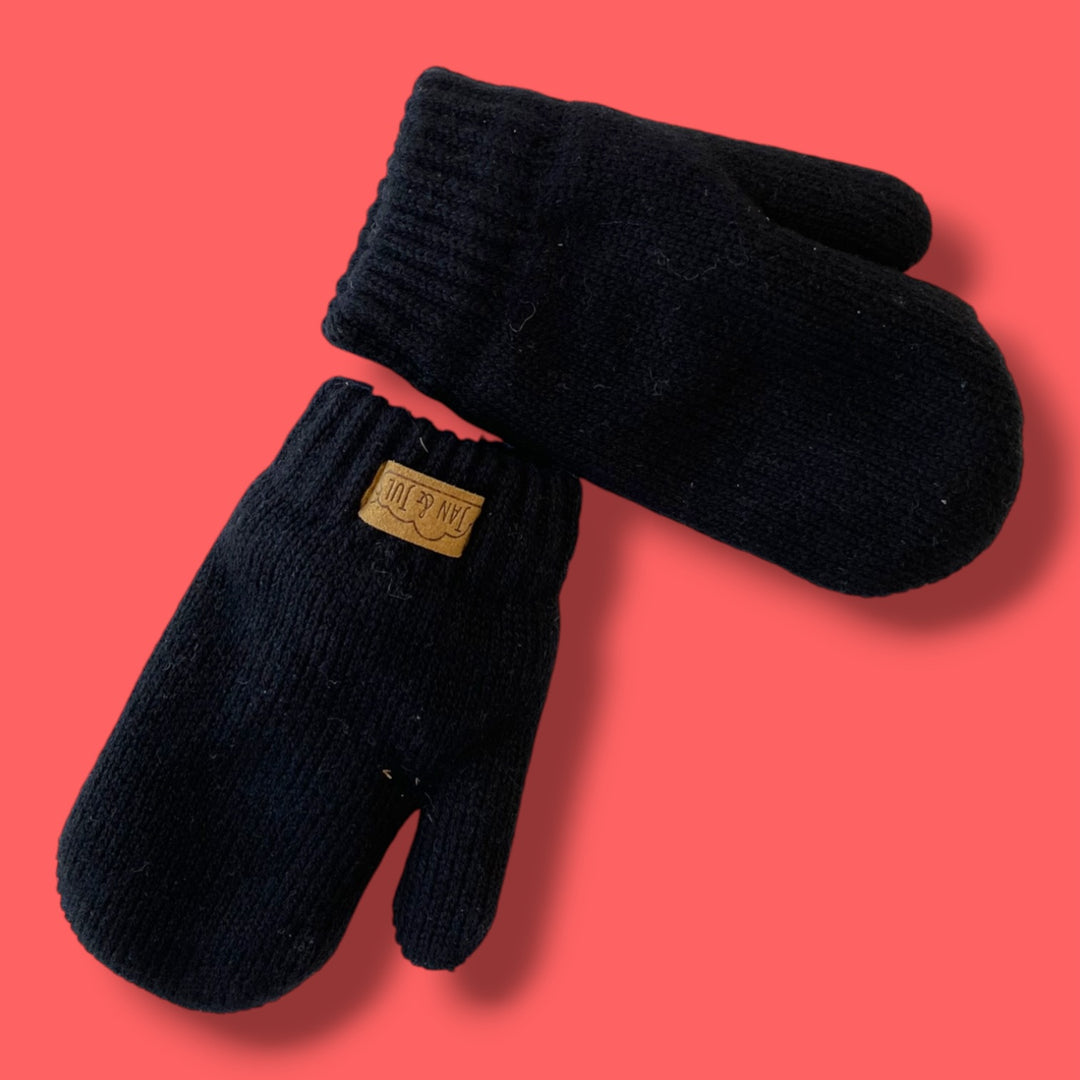 Black Jan &amp; Jul Mitts,  6-24m