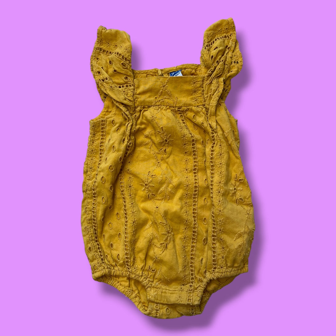 yellow gymboree romper, 12-18m