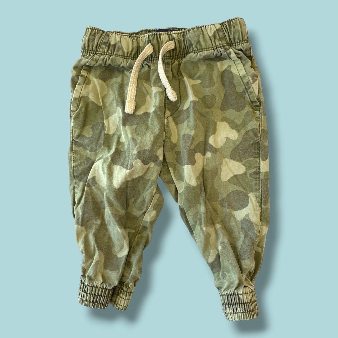 green The Childrens Place pants, 12-18