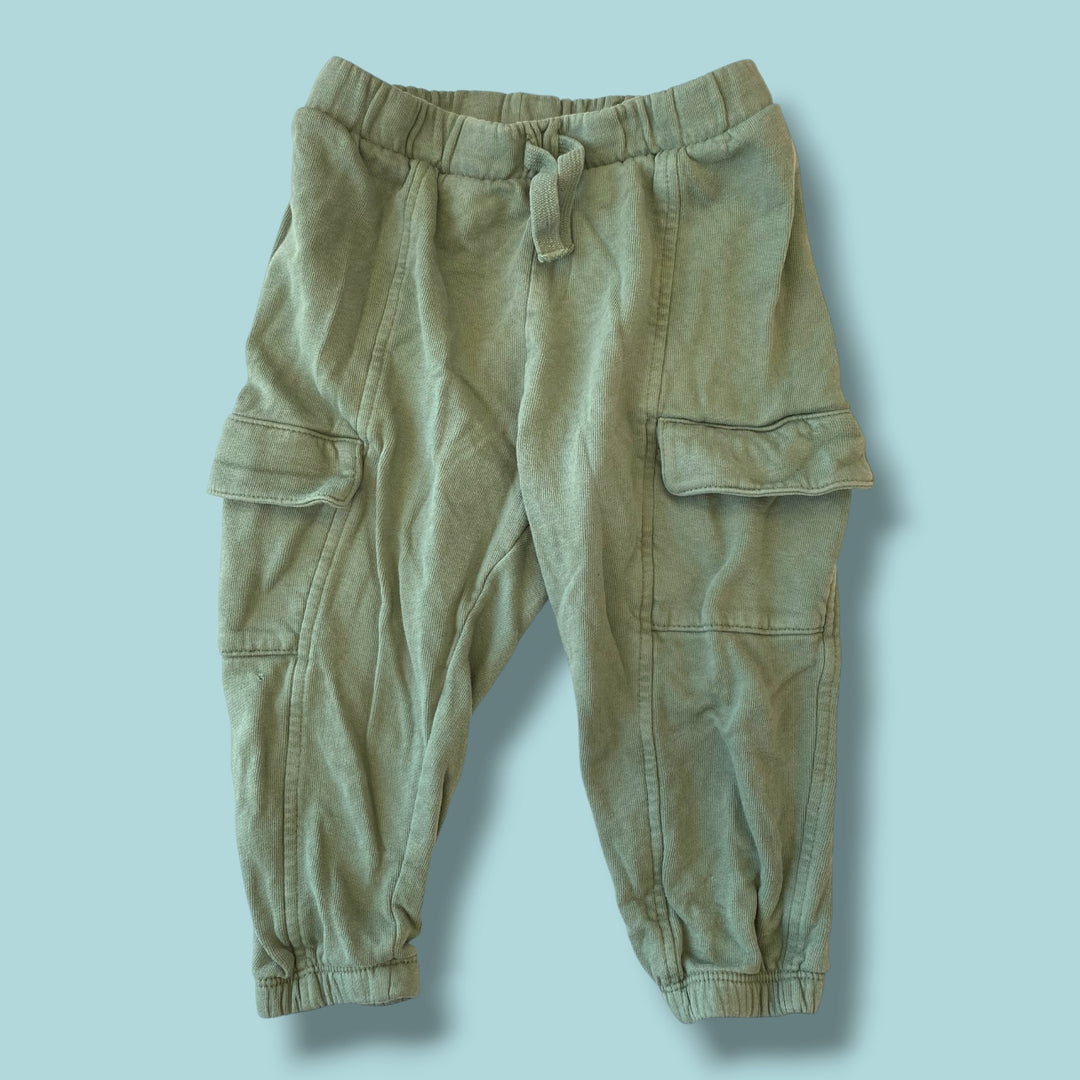 green h&amp;m pants, 12-18