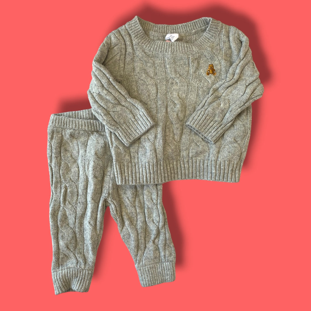 grey gap knit set, 3-6m