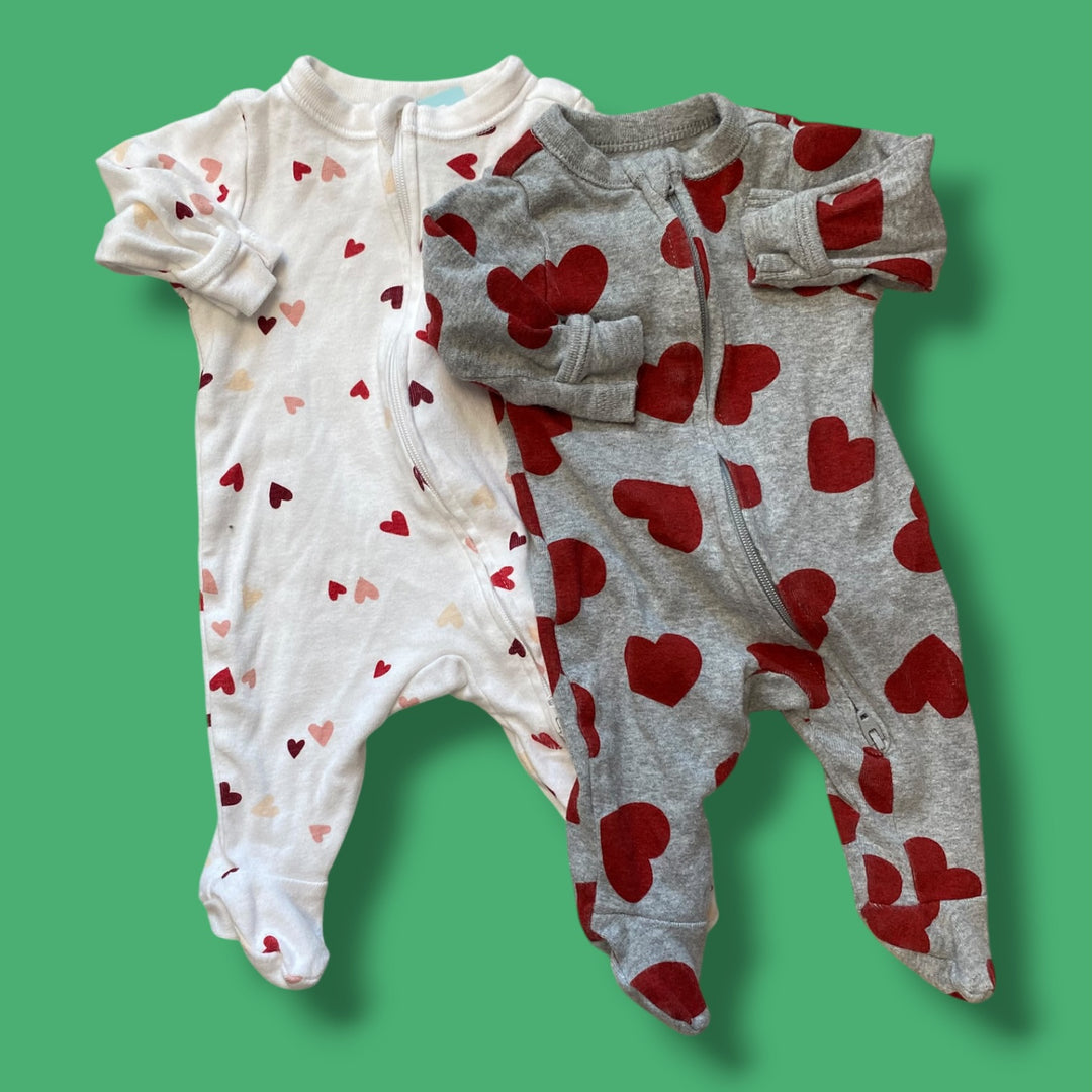 Grey/White Old Navy Set of 2 sleepers, Newborn