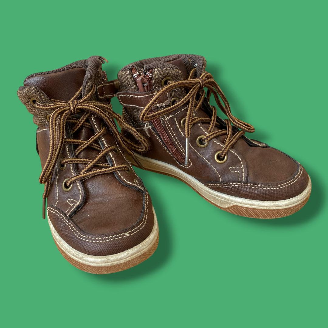 brown  boot, 8.0