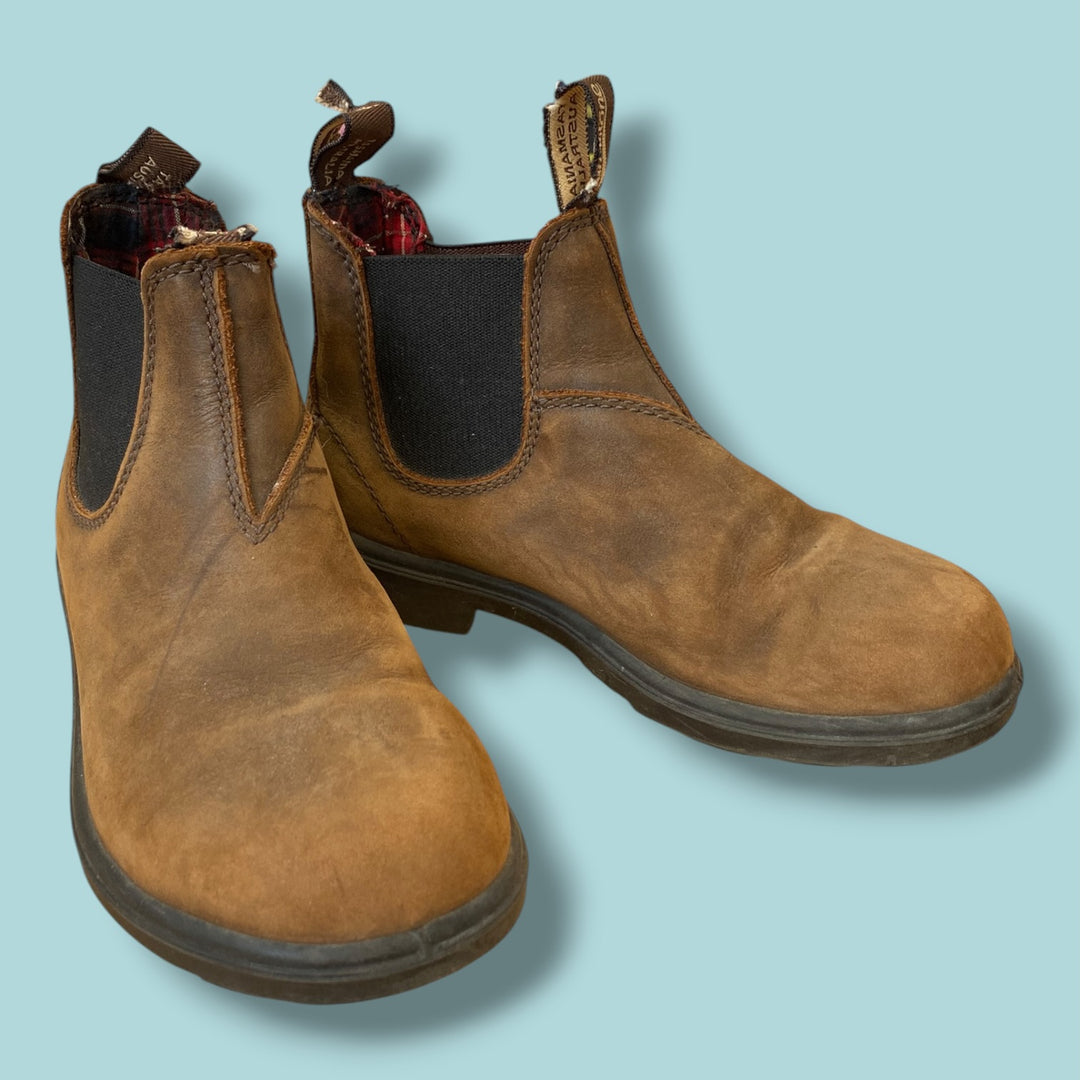 brown blundstones boots, 13.0/1.0