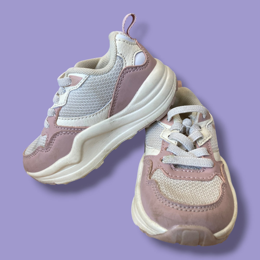 Pink nautica shoes, 6.0