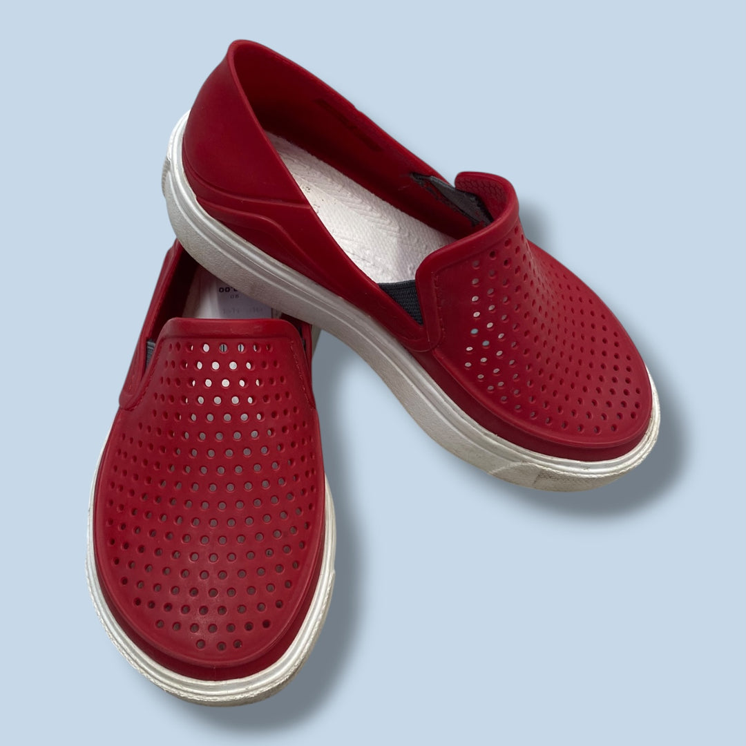 Red Crocs Sandal, 9.0