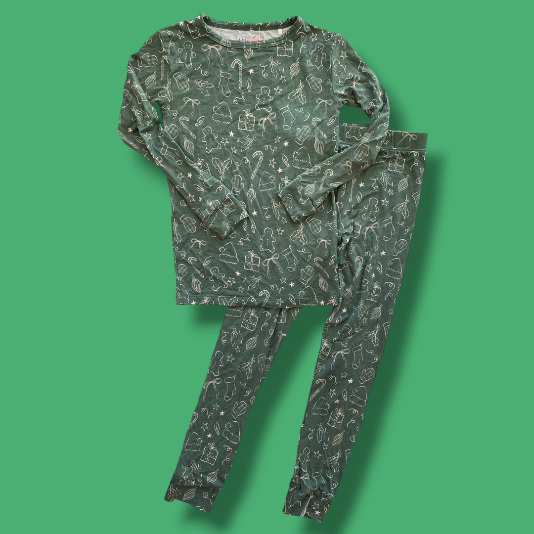 Green Pip &amp; Phee 2 piece PJ, 4Y