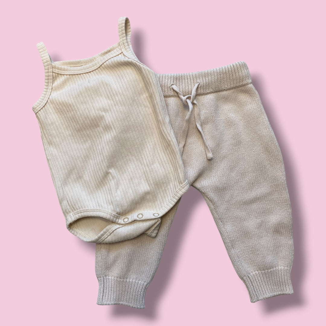 Cream mebie baby 2 piece set, 3-6m