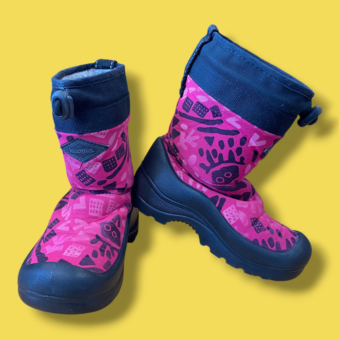 pink kuoma boots, 10.0