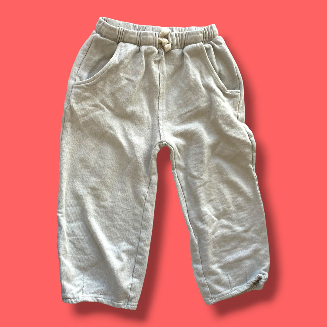white zara wide leg sweatpants, 4/5y