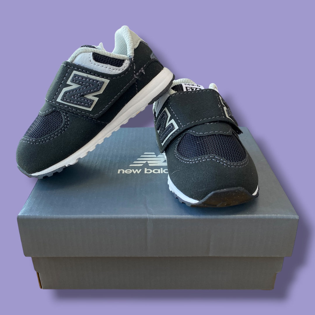 Grey/Black New Balance NWT, 4.5