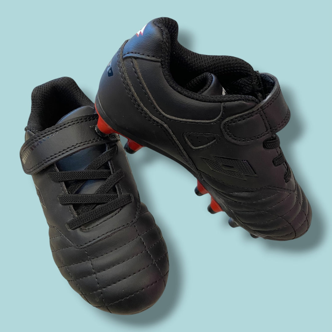 Black Lotto Soccer Cleats, 10.0