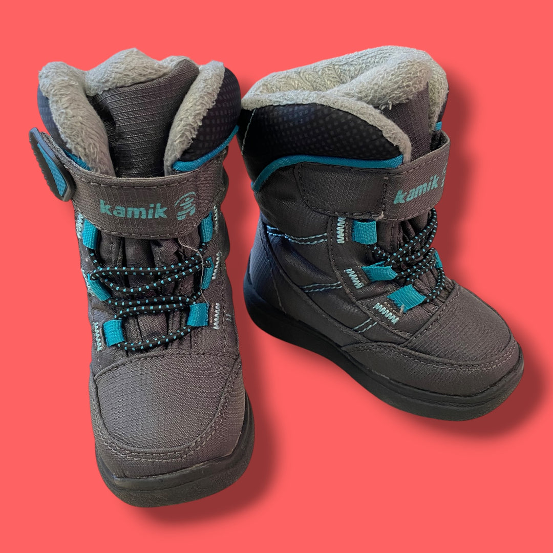 grey kamik winter boot, 4.0
