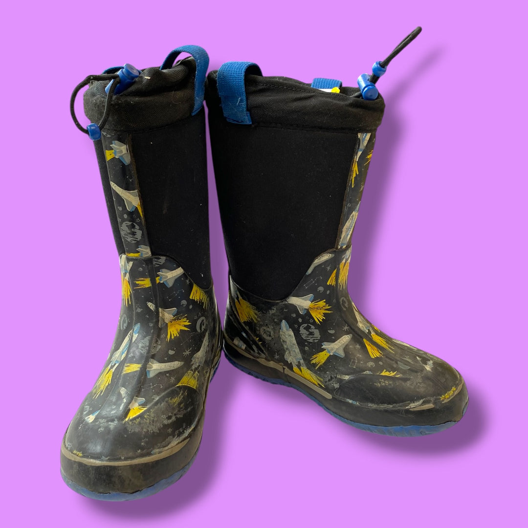 blue cougar boots as is for wear, 13.0