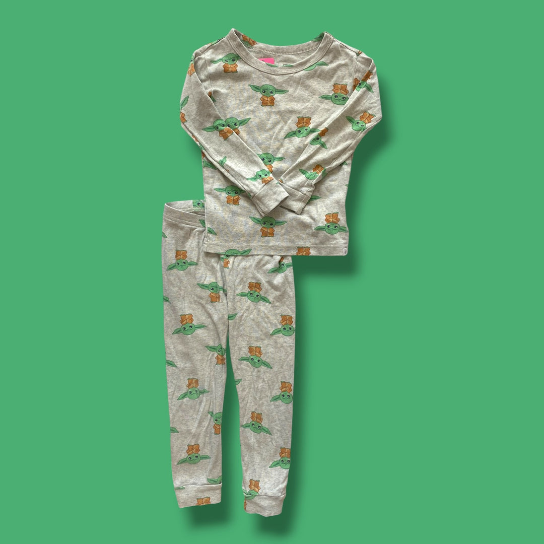 Grey Gap 2 piece PJS, 3Y