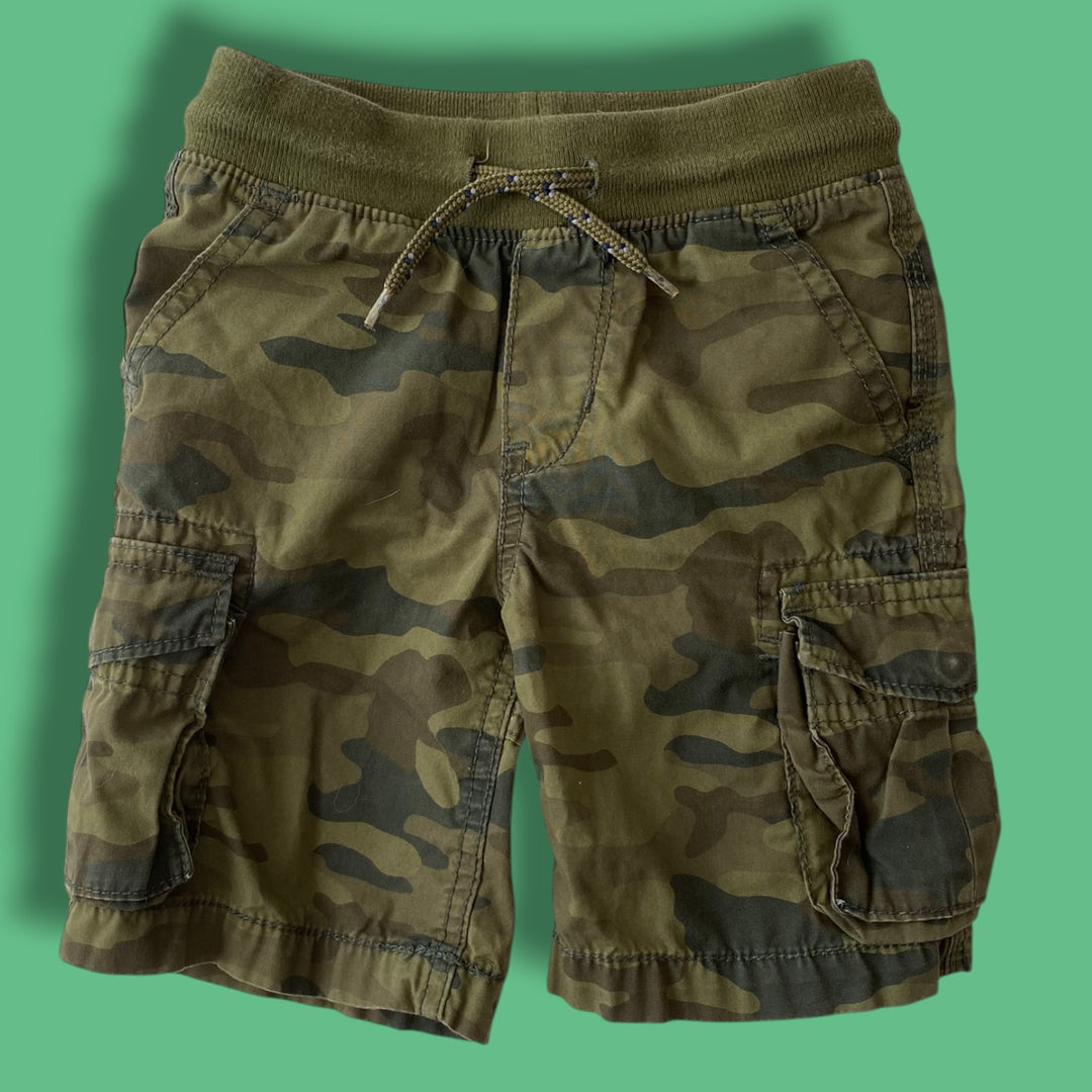 green gap cargo camo shorts, 3Y