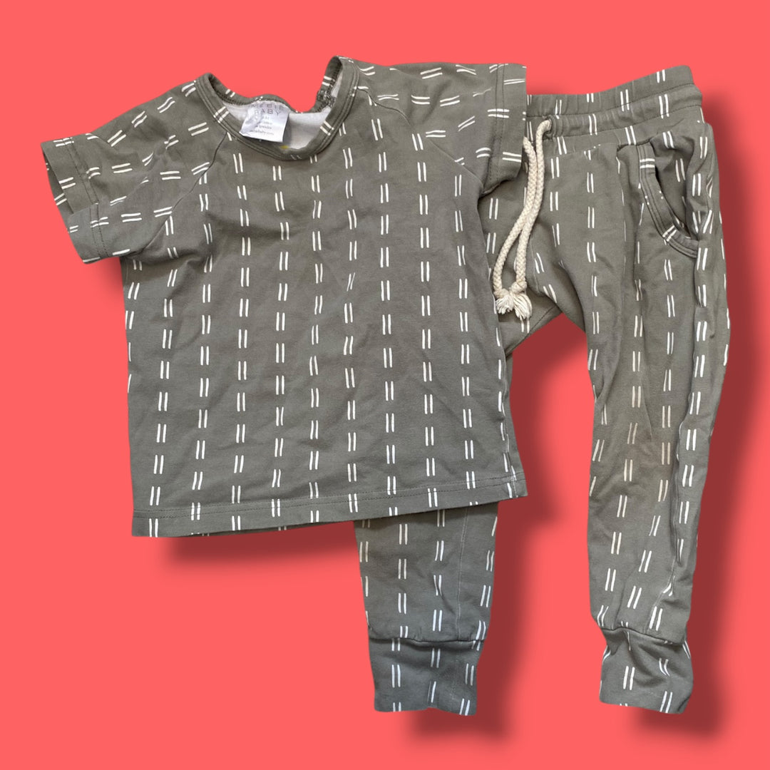green mebie baby 2 piece set, 18m
