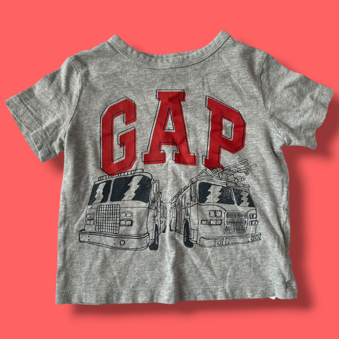 grey Gap firetruck shirt, 2Y