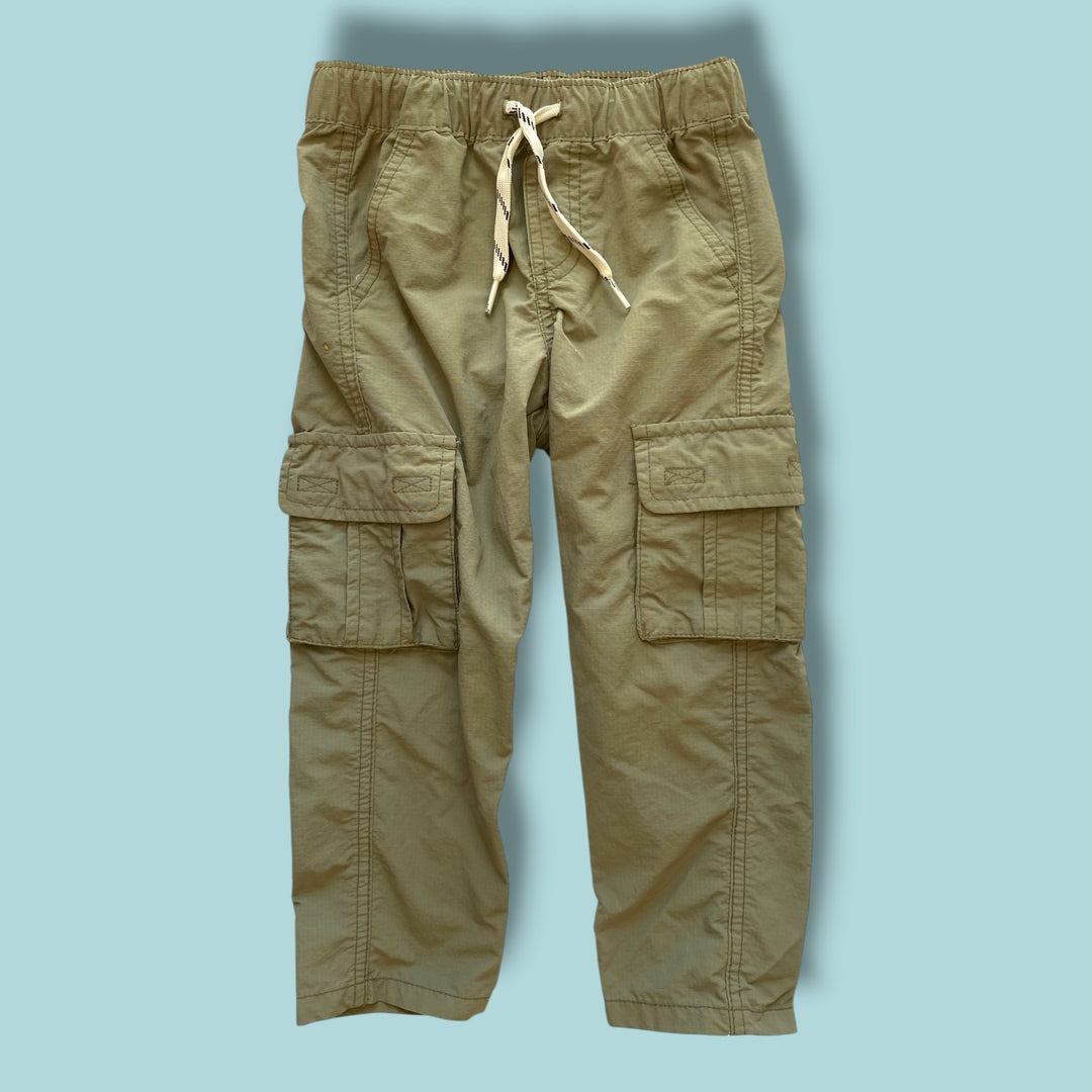 Green Old Navy pants, 3Y