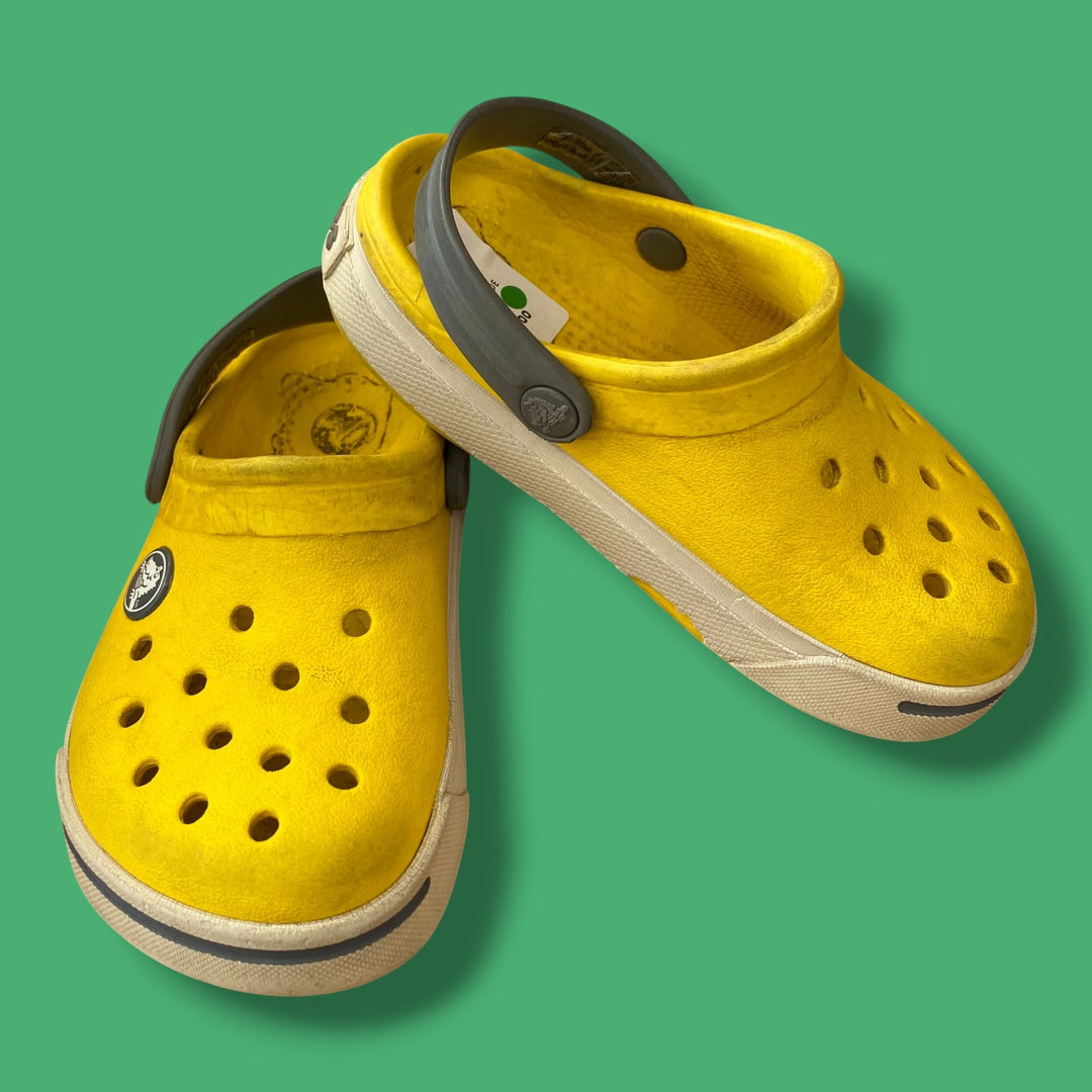 yellow crocs shoe, 8/9